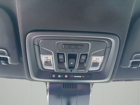 New 2025 GMC Sierra 1500 AT4 w/ AT4 Premium Package image 41