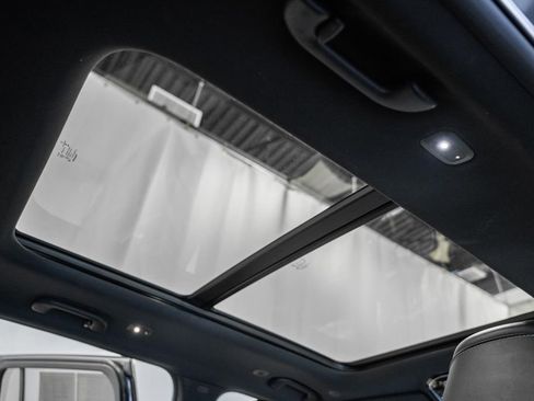 Certified 2023 Jeep Grand Cherokee Overland image 43