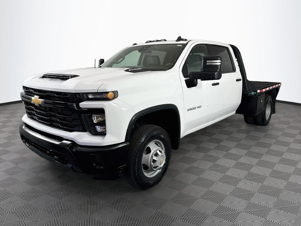Used 2025 Chevrolet Silverado 3500 W/T w/ WT Convenience Package AWD/4WD image 3