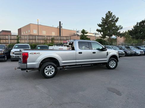 Used 2020 Ford F250 XLT AWD/4WD image 9
