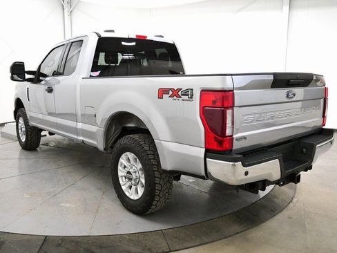 Used 2020 Ford F250 XLT w/ XLT Value Package image 5