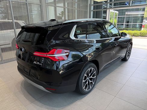 New 2026 BMW X3 xDrive30i w/ Premium Package AWD/4WD image 6