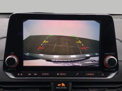 Used 2024 Nissan Altima 2.5 SR image 22