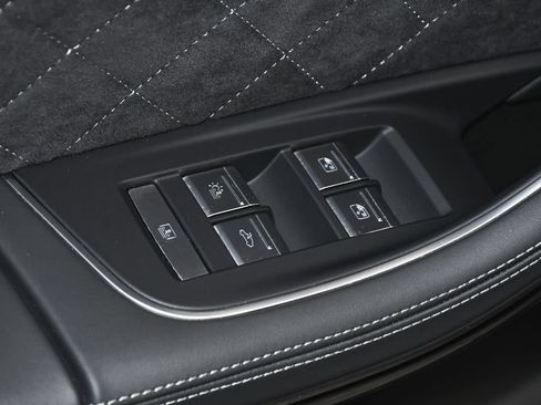 Used 2023 Audi S8 w/ S8 Executive Package AWD/4WD image 13