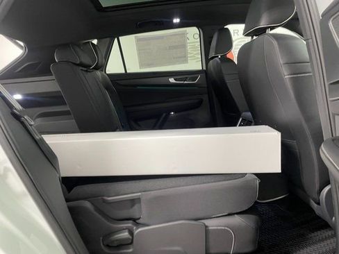 New 2026 Volkswagen Atlas Cross Sport SEL Premium R-Line image 23