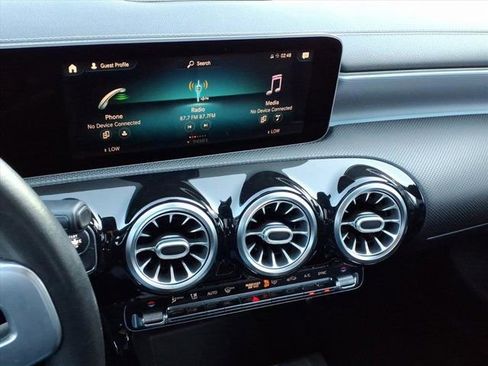 Used 2020 Mercedes-Benz CLA 250 w/ Premium Package image 5