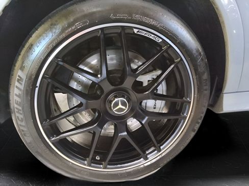 Used 2024 Mercedes-Benz GLE 53 AMG 4MATIC Coupe w/ Driver Assistance Package image 8