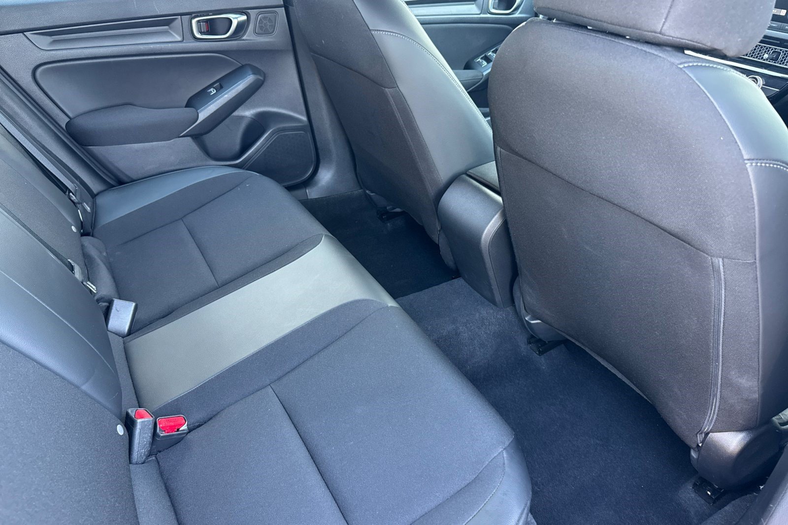 Used 2023 Honda Civic Sport image 31