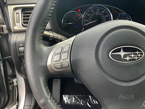 Used 2010 Subaru Forester 2.5X Limited AWD/4WD image 9