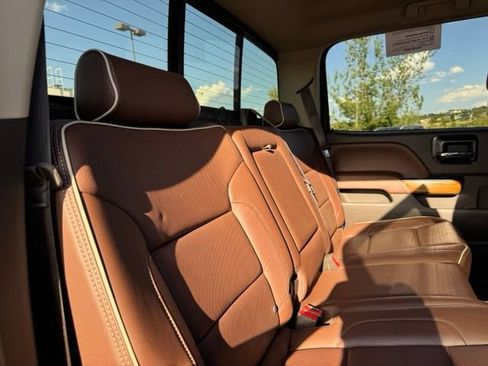 Used 2015 Chevrolet Silverado 2500 High Country w/ Duramax Plus Package AWD/4WD image 22