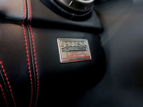 Used 2013 Ferrari California image 26