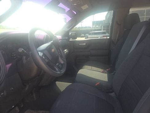 Used 2022 Chevrolet Silverado 1500 Custom AWD/4WD image 7