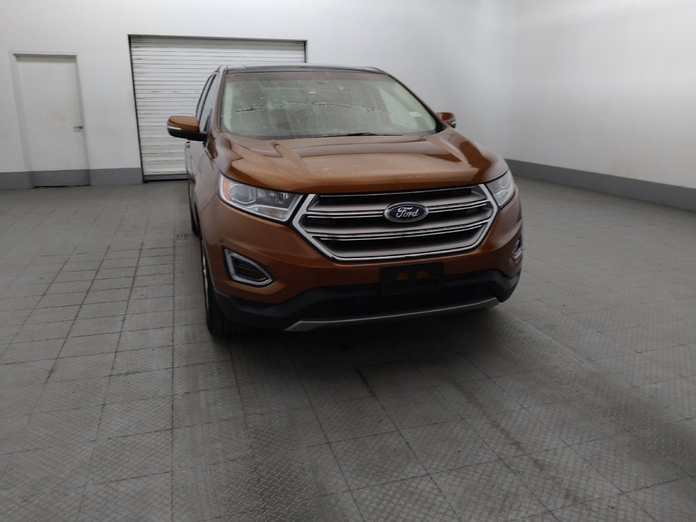 Used 2017 Ford Edge Titanium w/ Technology Package AWD/4WD image 14