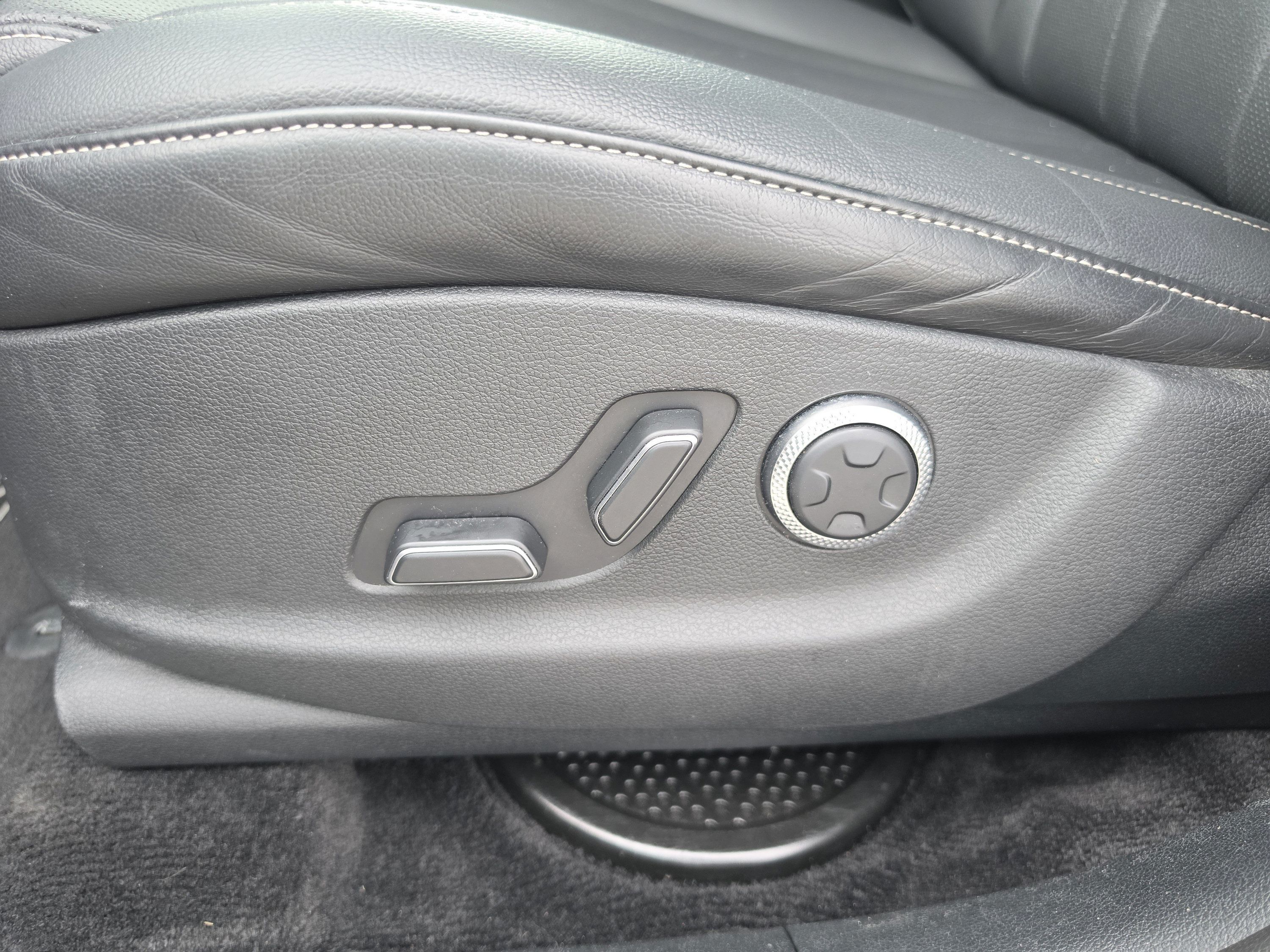 Used 2024 Genesis GV80 2.5T AWD/4WD image 25