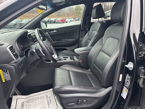 Used 2021 Kia Sportage S w/ S AWD Premium Package image 9