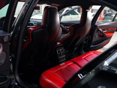 Used 2017 BMW M3 RWD image 34