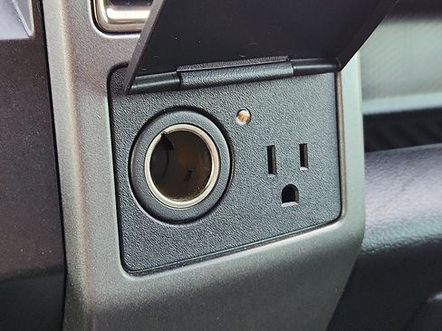 Used 2017 Ford F150 Raptor w/ Equipment Group 802A Luxury image 19