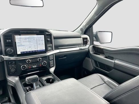 Certified 2021 Ford F150 Lariat w/ Equipment Group 502A High image 27