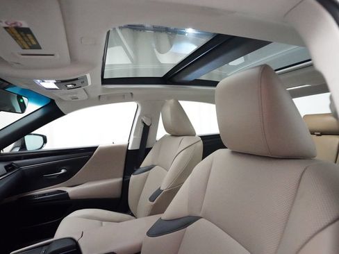 Used 2021 Lexus ES 350 w/ Premium Package FWD image 31