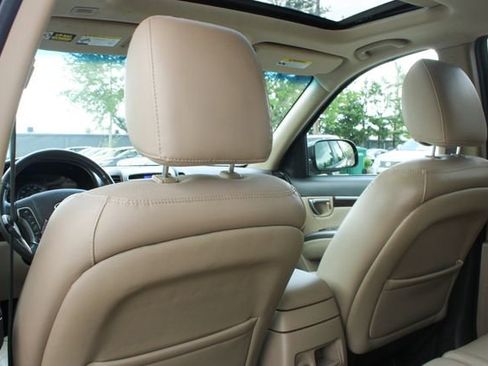 Used 2012 Hyundai Santa Fe Limited FWD image 29