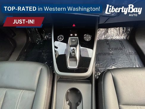 Used 2023 Audi Q4 e-tron Premium Plus image 16