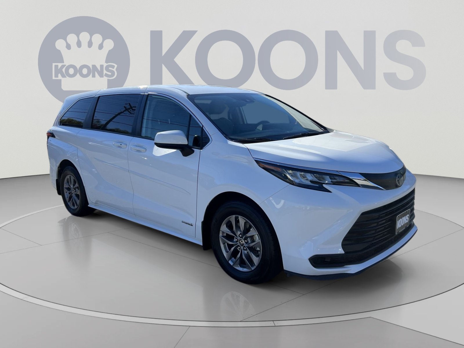 Used 2021 Toyota Sienna LE AWD/4WD image 10