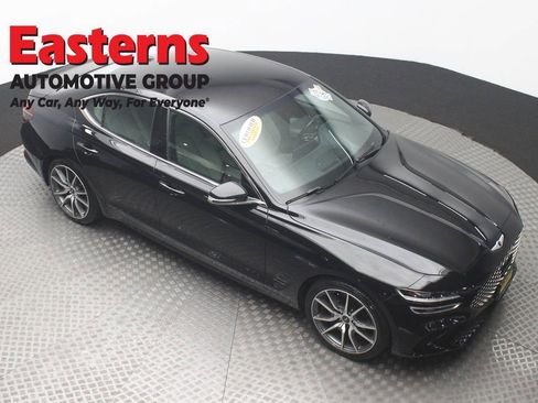 Used 2023 Genesis G70 2.0T AWD/4WD image 3
