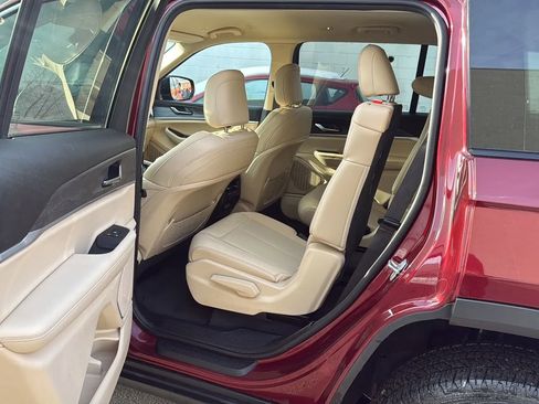 Used 2021 Jeep Grand Cherokee L Limited image 27