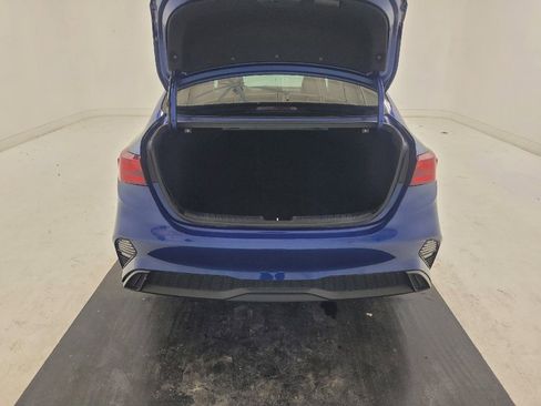 Used 2022 Kia Forte LXS FWD image 29