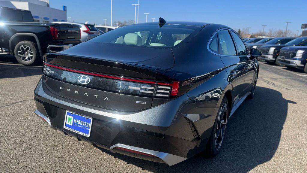 New 2026 Hyundai Sonata SEL AWD/4WD image 4