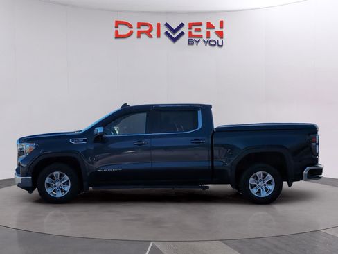 Used 2020 GMC Sierra 1500 SLE w/ SLE Value Package image 2