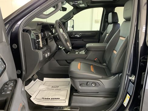 New 2025 GMC Sierra 2500 AT4 w/ AT4 Premium Plus Package image 16