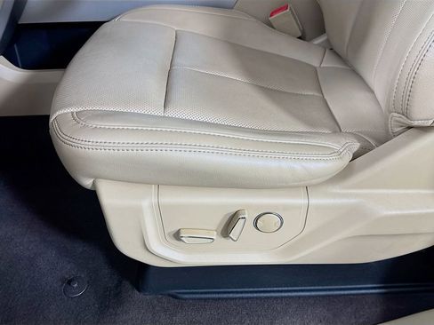 Used 2018 Ford F150 Lariat w/ Equipment Group 502A Luxury image 22