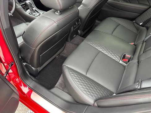 Used 2024 INFINITI Q50 Red Sport 400 image 23