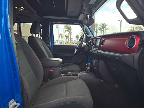 Used 2021 Jeep Wrangler Unlimited Rubicon AWD/4WD image 10