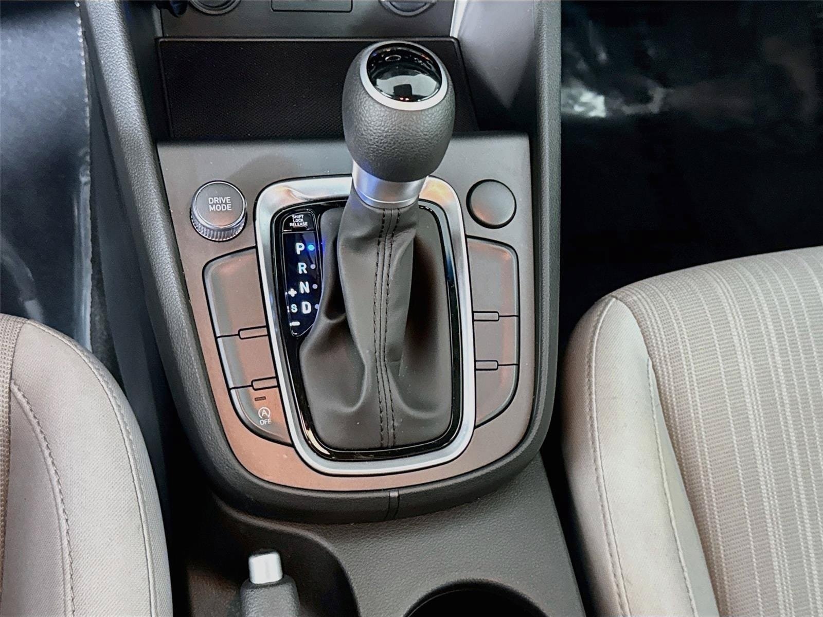 Certified 2023 Hyundai Kona SEL FWD image 17