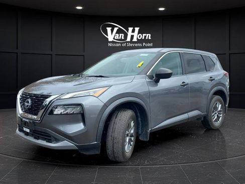 Used 2023 Nissan Rogue S image 7