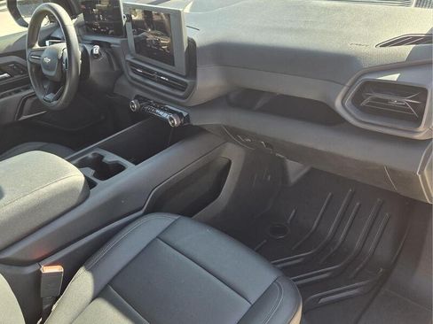 Used 2024 Chevrolet Silverado EV W/T AWD/4WD image 20