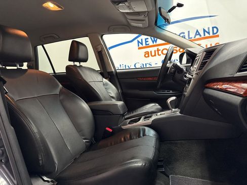 Used 2012 Subaru Outback 2.5i Limited image 21