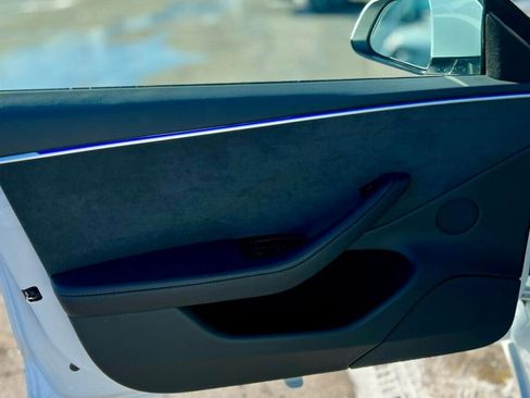 Used 2025 Tesla Model 3 Long Range image 11