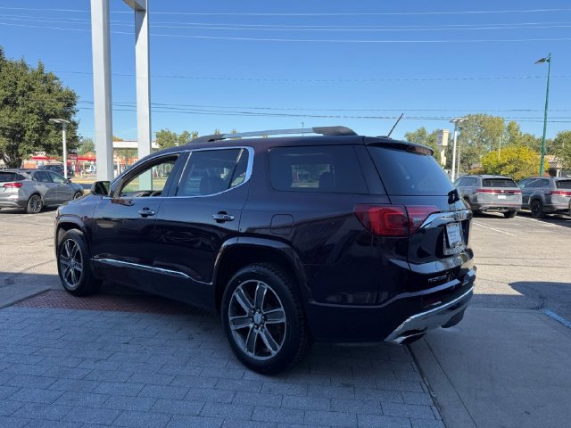Used 2018 GMC Acadia Denali FWD image 4