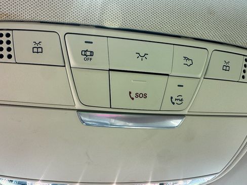 Used 2021 Mercedes-Benz C 300 Sedan image 26