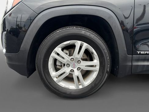 Used 2020 GMC Terrain SLE w/ Driver Convenience Package AWD/4WD image 9