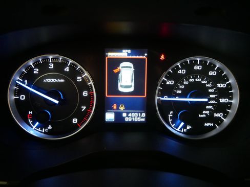 Used 2020 Subaru Ascent Limited w/ Technology Package image 21