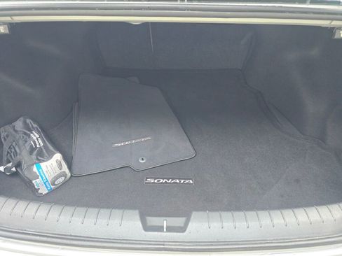 Used 2017 Hyundai Sonata Limited w/ Ultimate Package 04 image 11