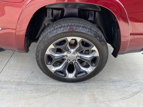 Used 2019 RAM 1500 Limited AWD/4WD image 13