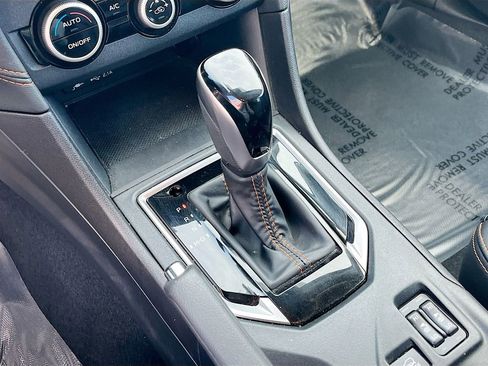 Used 2023 Subaru Crosstrek 2.5i Limited image 17