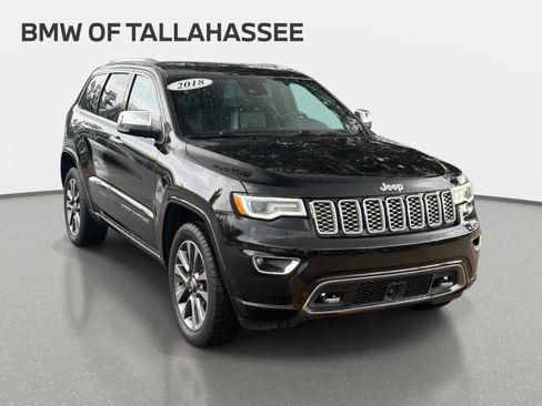 Used 2018 Jeep Grand Cherokee Overland RWD image 4