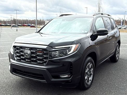 Used 2022 Honda Passport TrailSport image 15