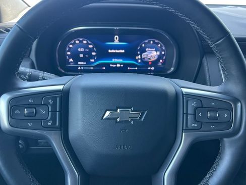 Used 2024 Chevrolet Tahoe Z71 w/ Z71 Off-Road Package AWD/4WD image 25